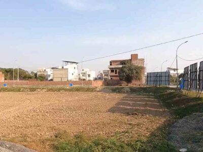 10 Marla Plot For Sale In Royal Enclave Etihad Town Phase-1 Lahore