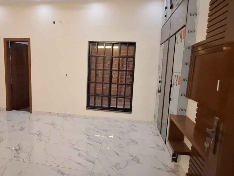 10 Marla House For Sale in C-Block Etihad Town Phase-1 Lahore